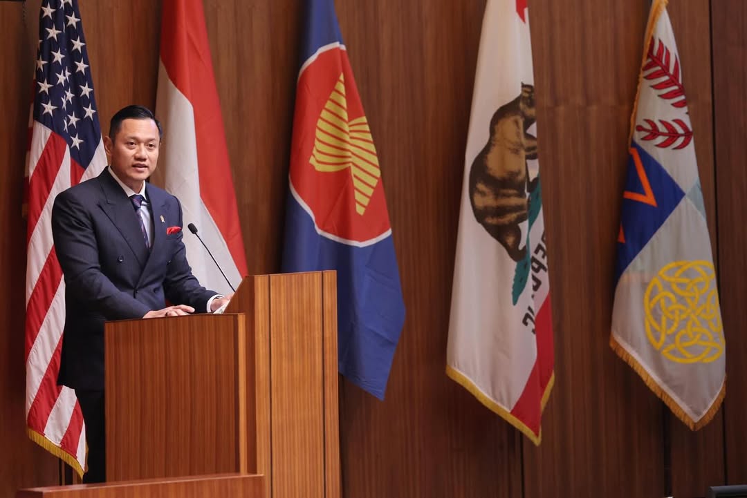 Agus Harimurti Yudhoyono & Kolaborasi Lintas Bangsa