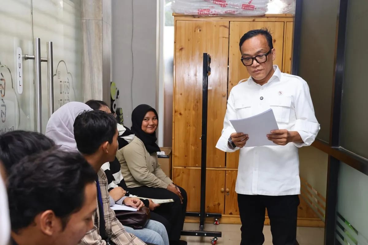 Perusahaan Tahan Ijazah Pekerja, Begini Kata Kemenaker