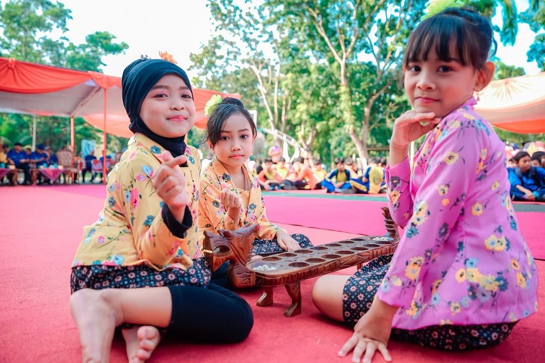 Perkuat Karakter Konservasi, Unnes Gelar Festival Dolanan Anak