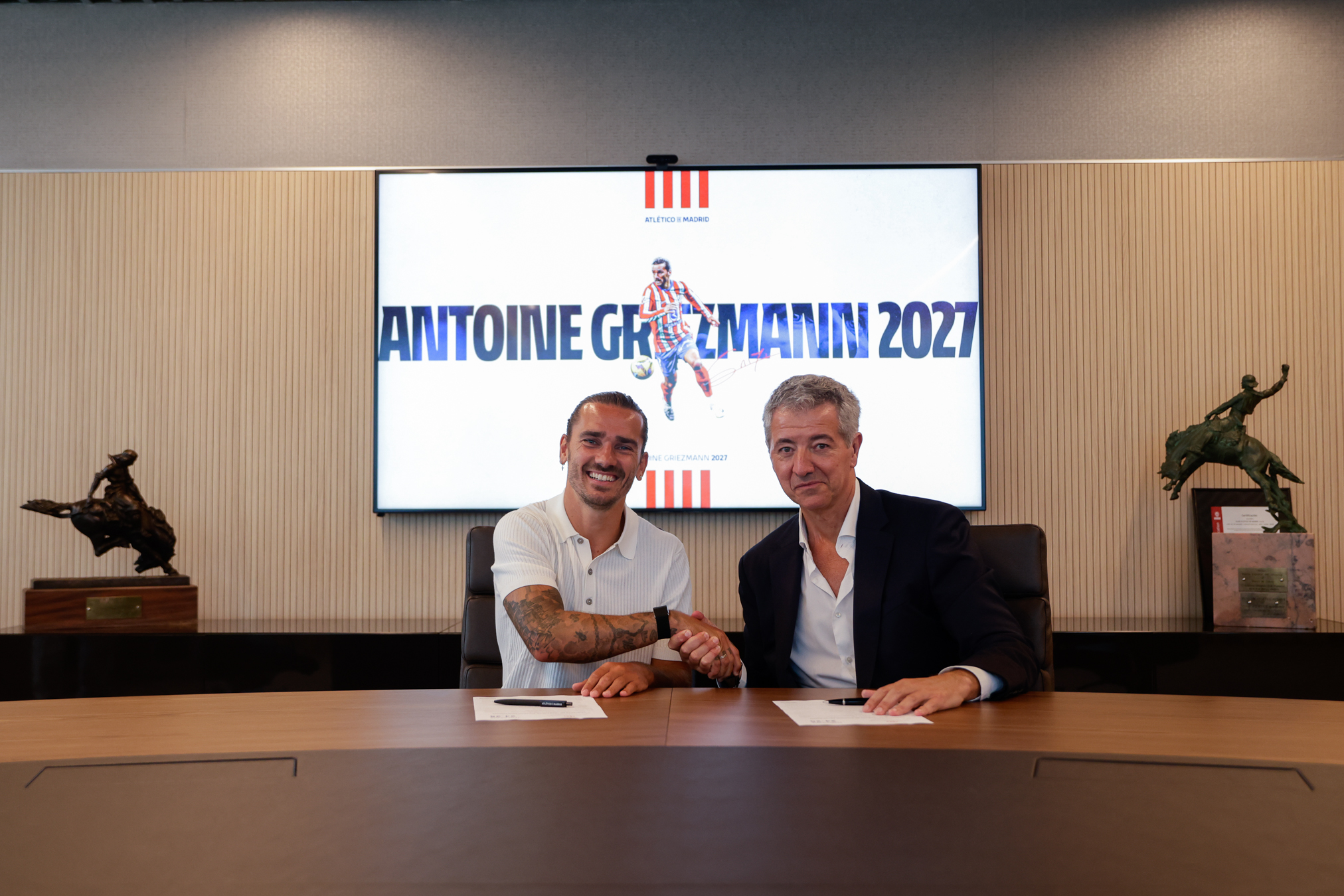 Atletico Madrid Perpanjang Kontrak Antoine Griezmann