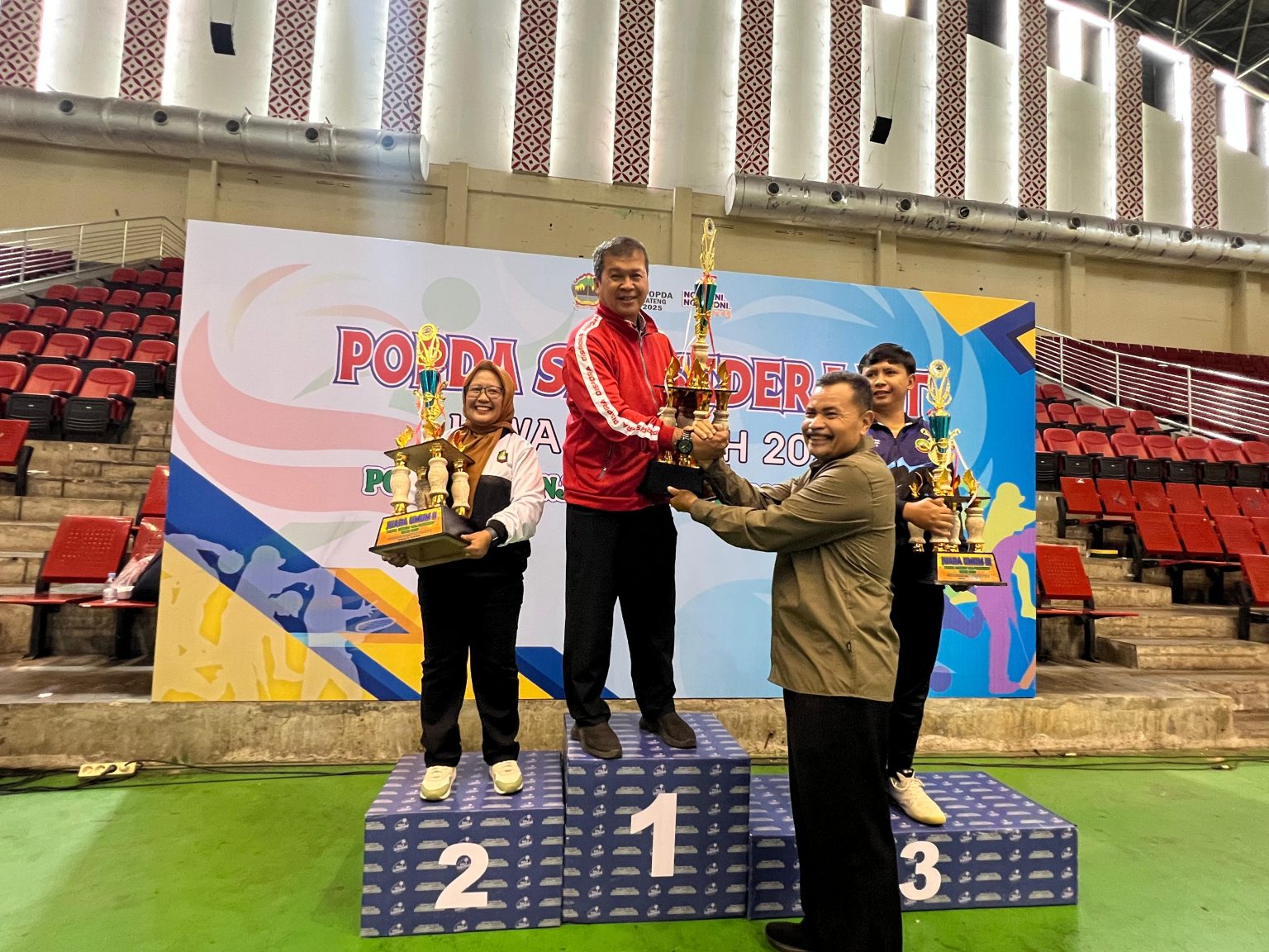 Kota Semarang Juara Umum Popda 2025