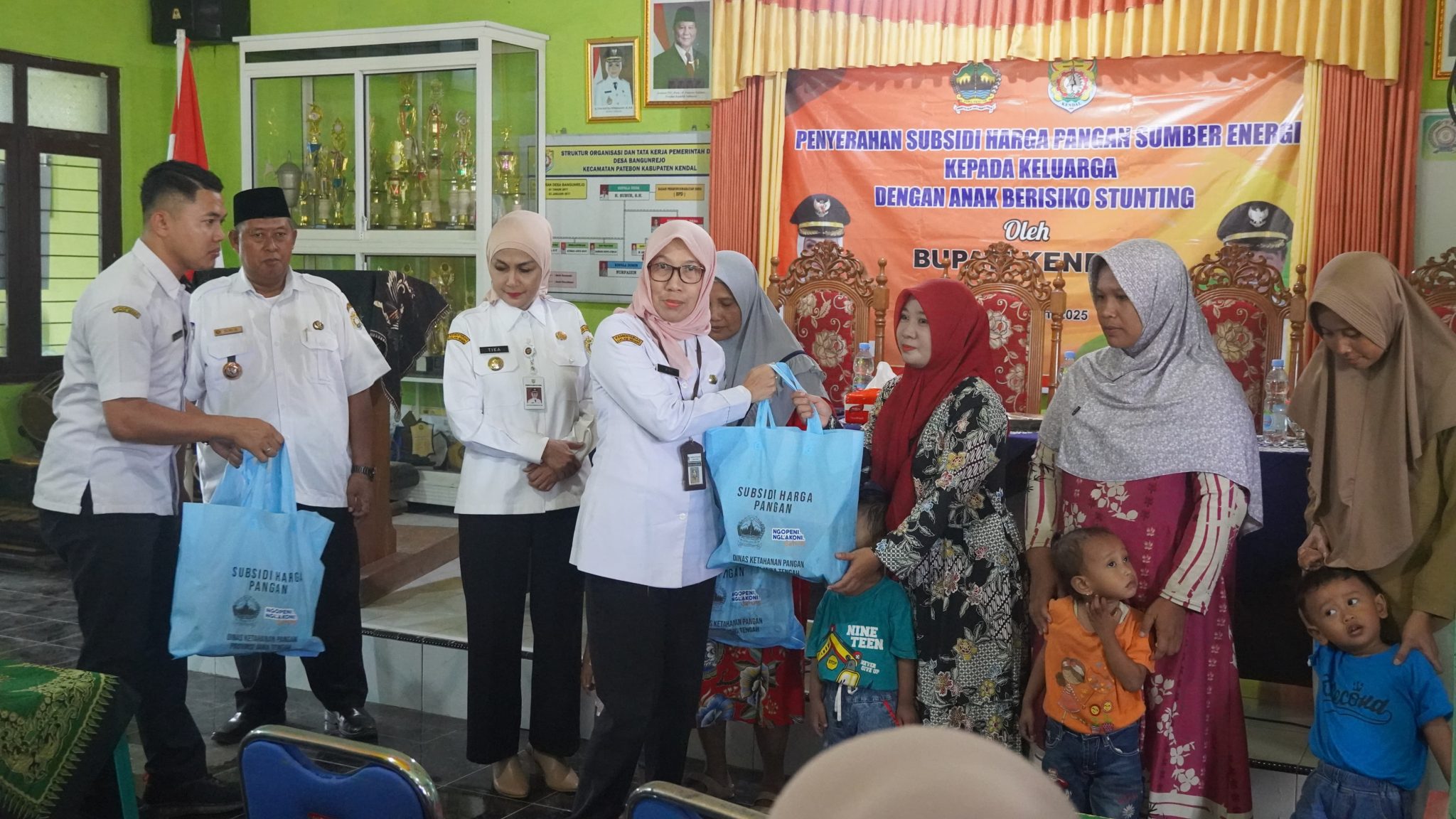 Bantuan Pangan Disalurkan bagi Anak Berisiko Stunting