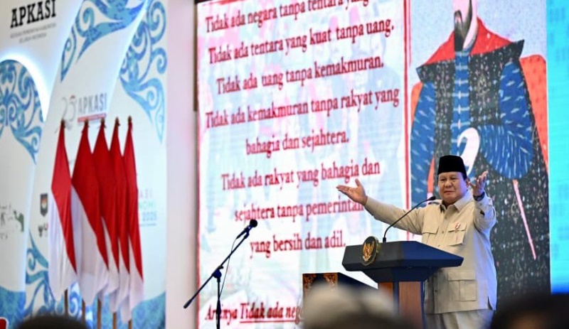 Prabowo Ingatkan Bupati untuk Dekat dengan Rakyat