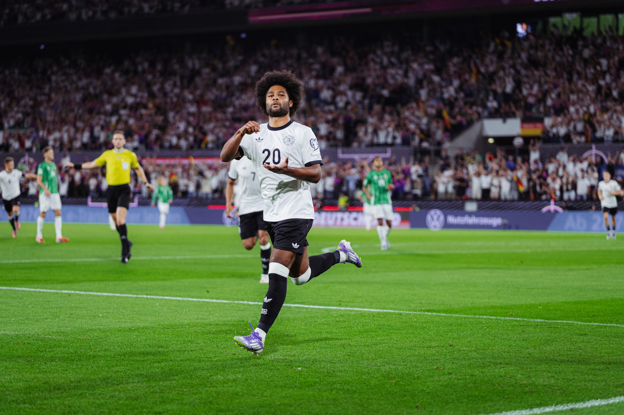 Jerman Bungkam Irlandia Utara 3-1, Raih 3 Angka Pertama