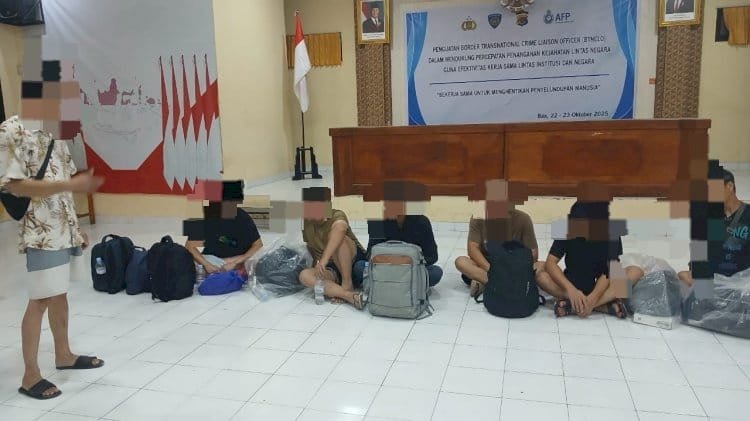 Polisi Amankan 1 Unit Kapal Tanpa Identitas, Berisi 7 Warga China