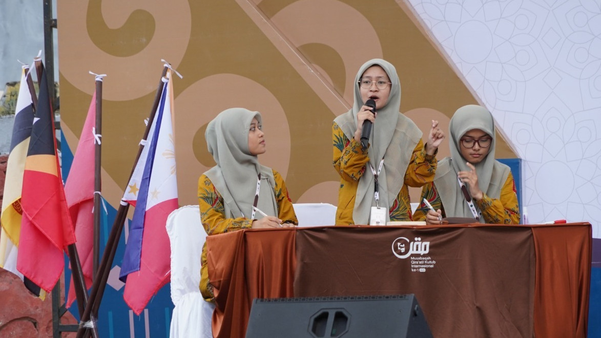 Santri Delegasi Jateng Juara Debat Bahasa Inggris di MQK Nasional