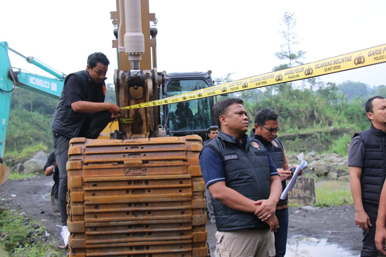 Bareskrim Tetapkan 3 Tersangka Kasus Tambang Ilegal Lereng Merapi