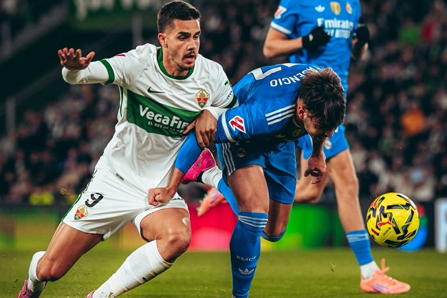 Real Madrid Gagal Amankan 3 Angka, Ditahan Imbang Elche