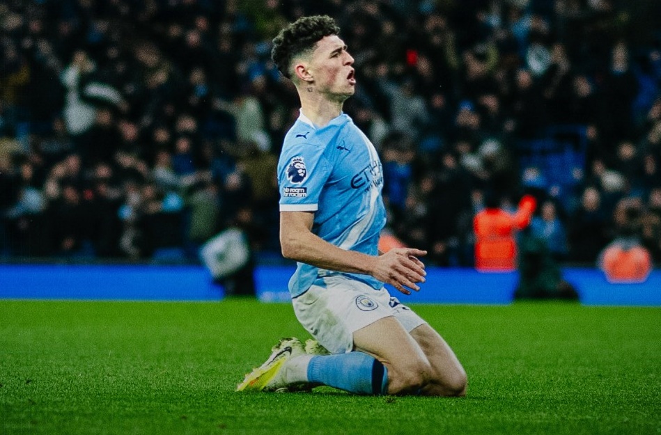 Manchester City Atasi Perlawanan Leeds United