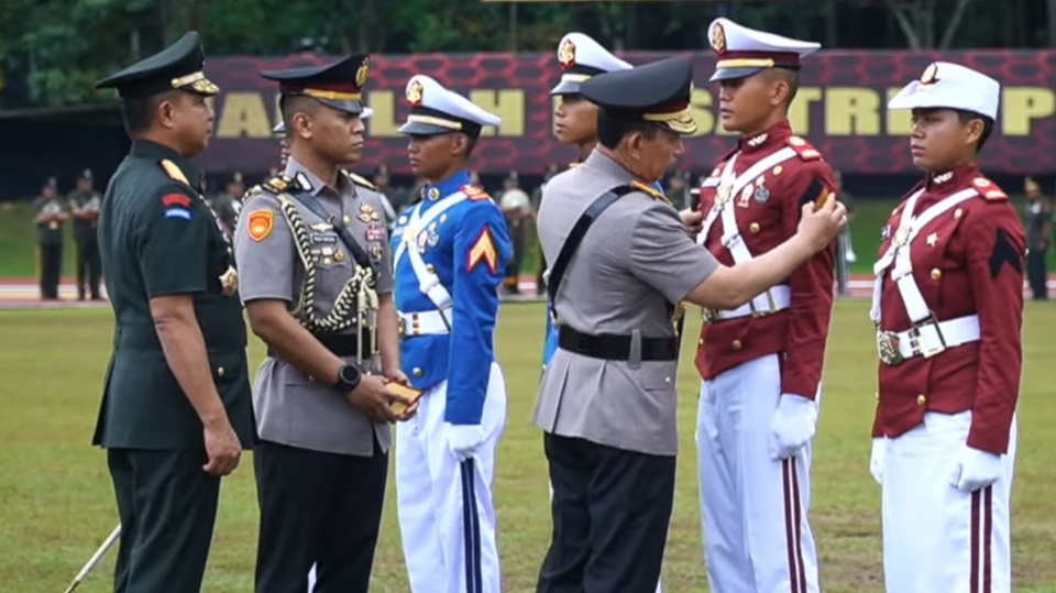 1.621 Taruna Jalani Wisuda Prabhatar