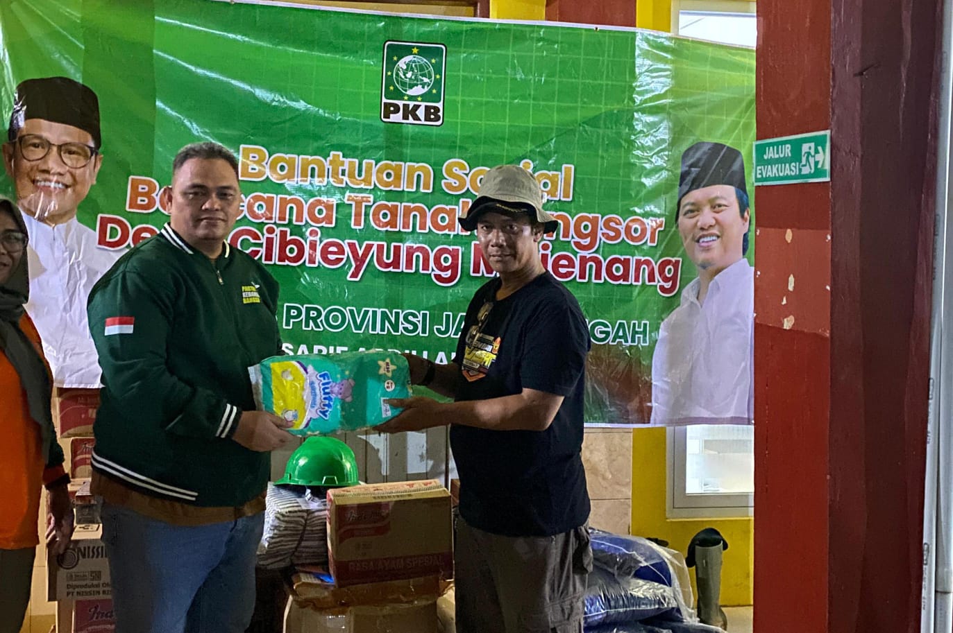 PKB Jateng Bantu Korban Longsor Cilacap