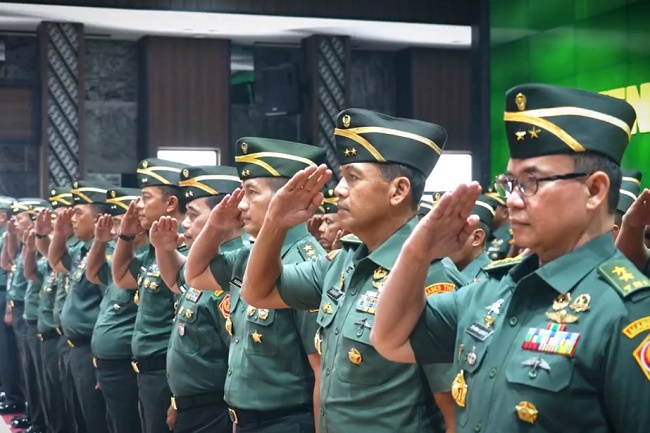 80 Pati TNI AD Naik Pangkat