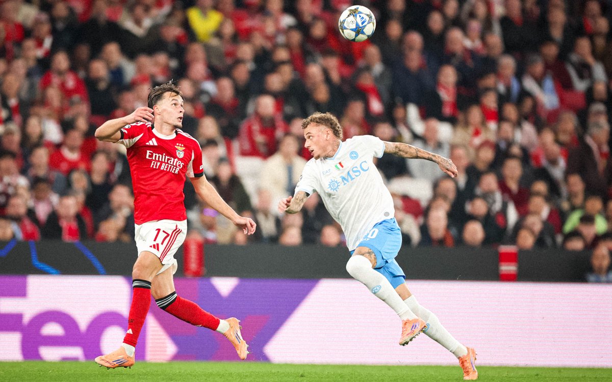 Napoli Tumbang di Markas Benfica