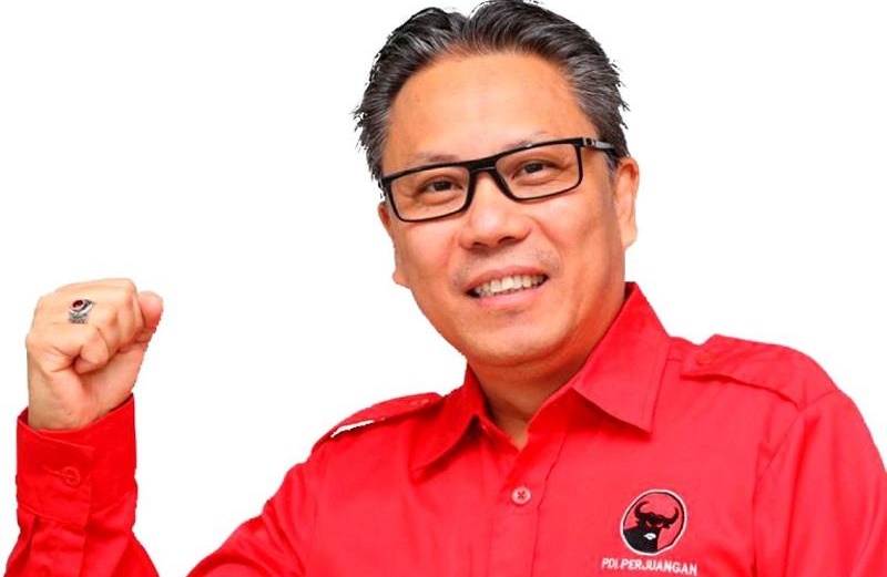 Dolfie Othniel Pimpin PDIP Jateng, FX Rudy Tersingkir