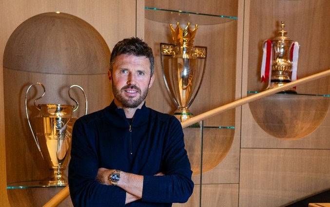 Michael Carrick Latih Manchester United hingga Akhir Musim