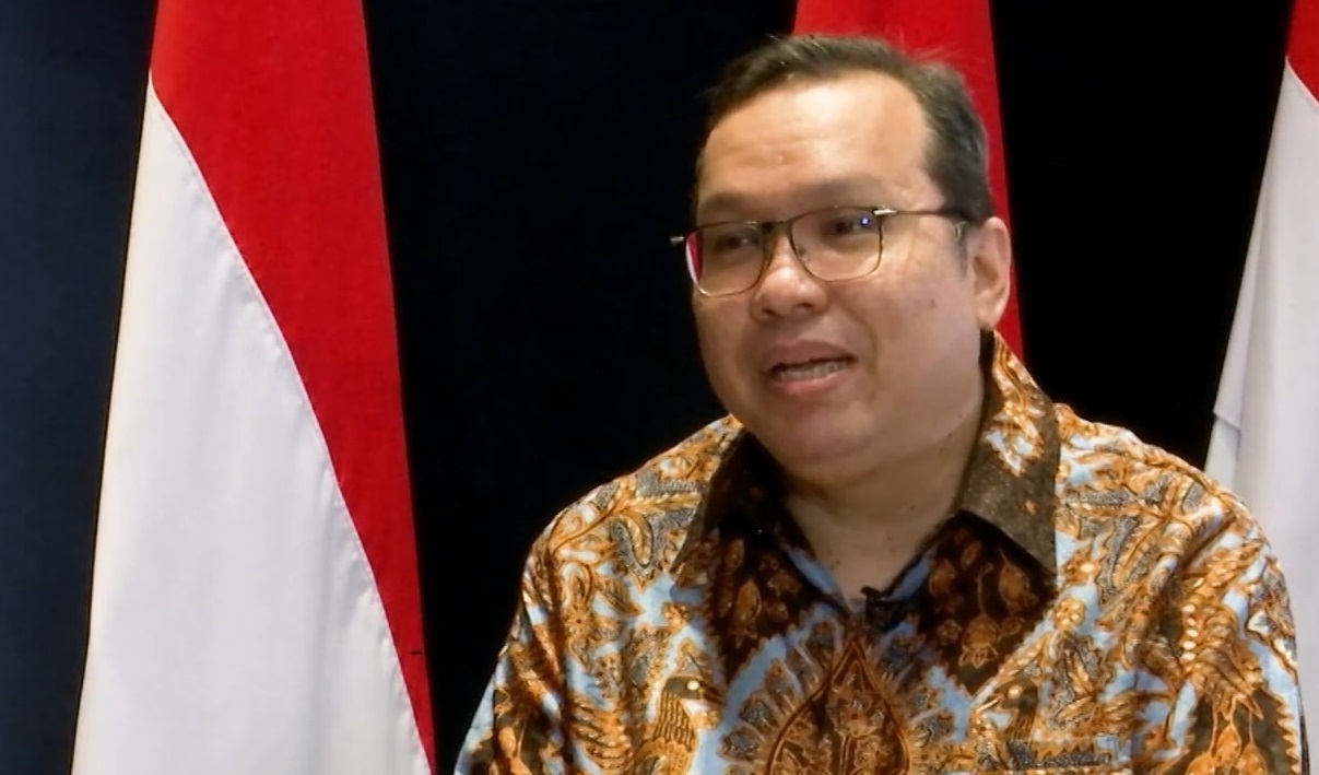 Pasar Modal Bergejolak, Dirut Bursa Efek Mundur