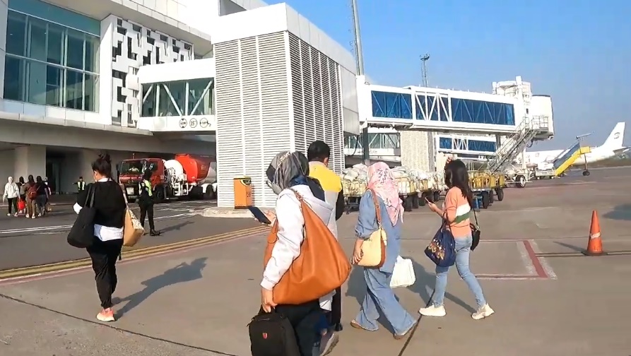 Penumpang di Bandara Semarang Naik 5%