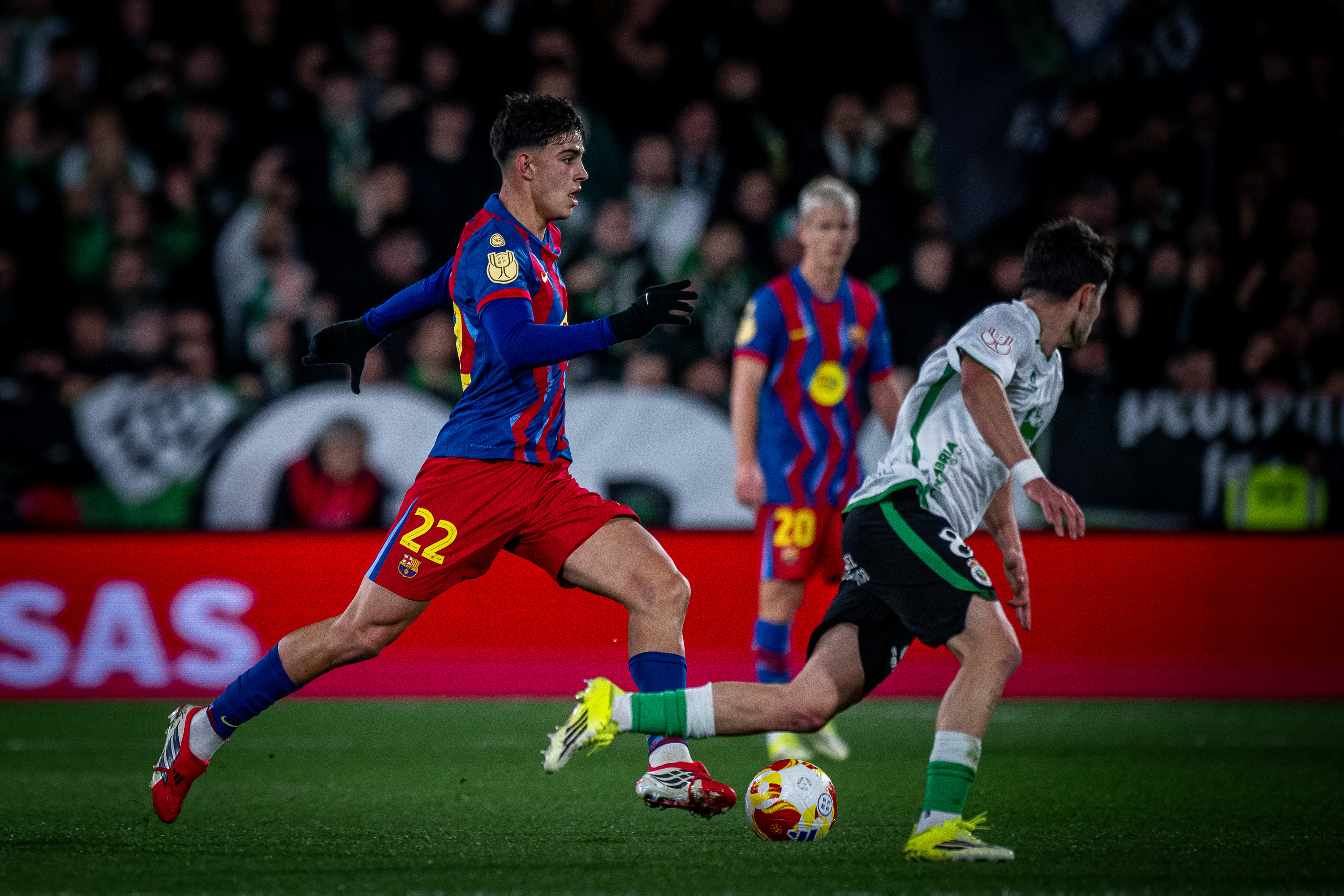 Barcelona Terus Melaju, Bekuk Racing Santander 0-2