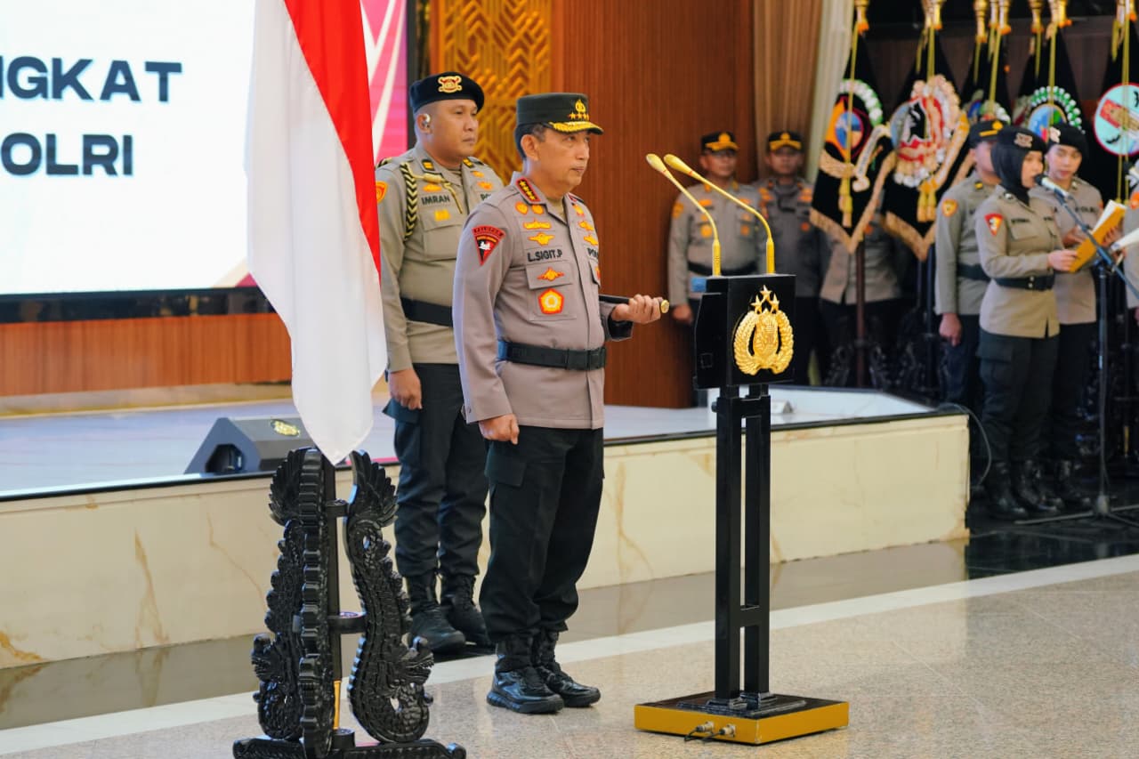 Puluhan Jenderal Naik Pangkat