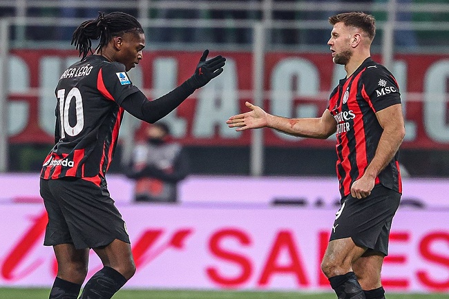 Gol Menit Akhir Selamatkan AC Milan dari Kekalahan