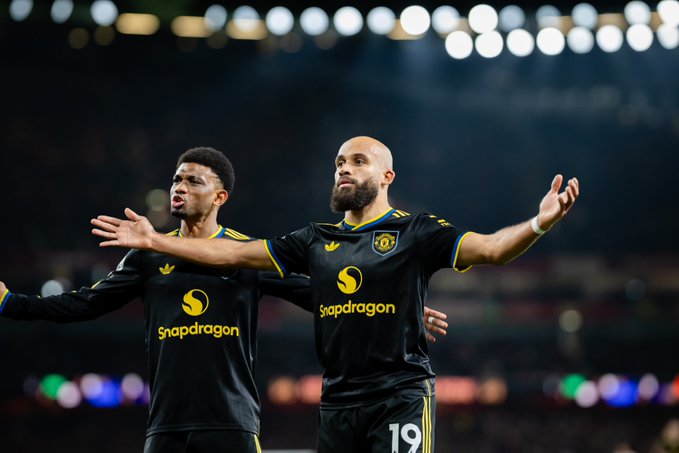 Manchester United Berjaya di Markas Arsenal