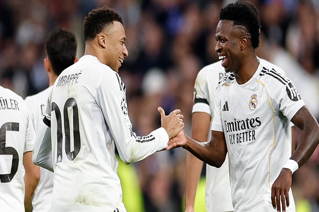 Real Madrid Pesta Gol, Hajar Monaco 6-1