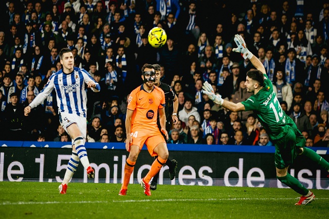 Barcelona Menyerah dari Real Sociedad