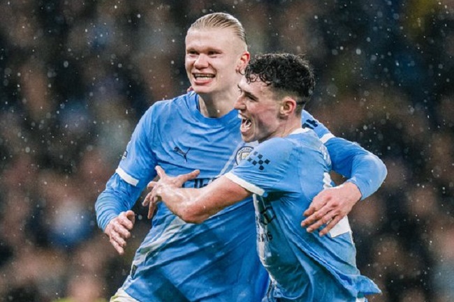 Manchester City Bekuk Fulham 3-0