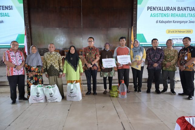 238 Lansia Peroleh Bantuan Asistensi.