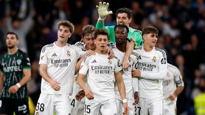 Real Madrid Bungkam Elche 4-1