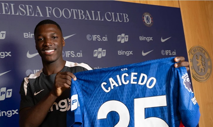 Moises Caicedo Bertahan di Chelsea hingga 2033