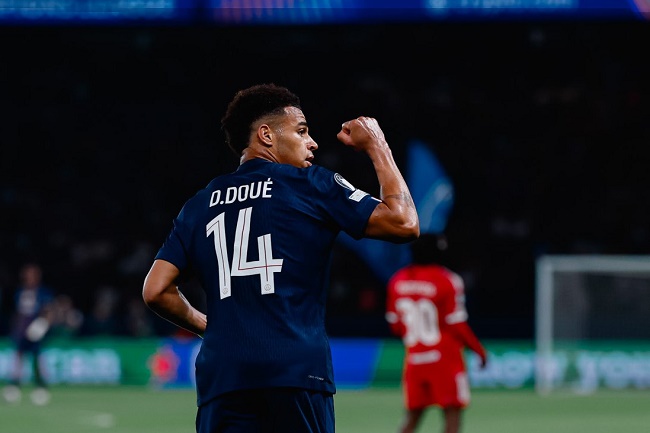 PSG Bekuk Liverpool 2 Gol Tanpa Balas