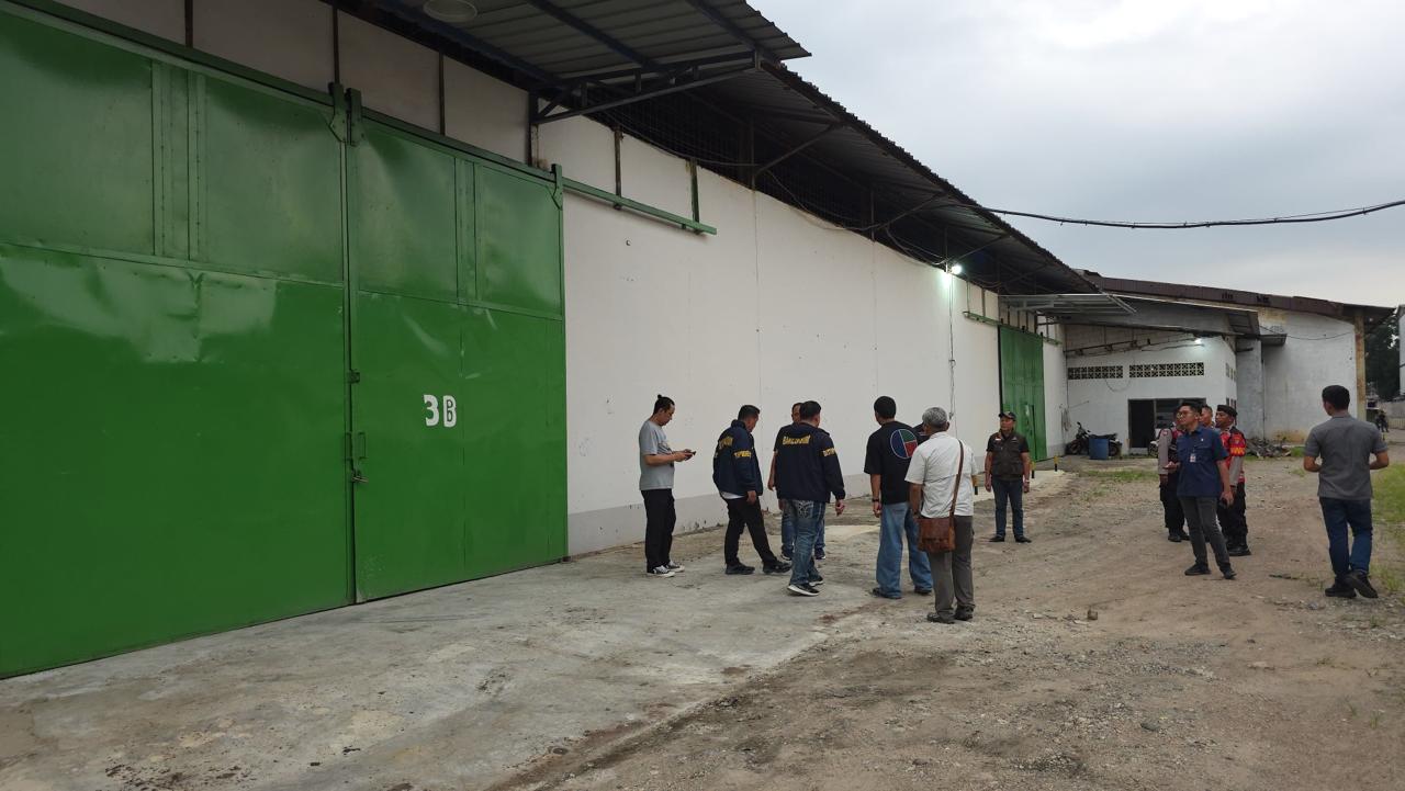Bareskrim Polri Geledah 5 Gudang Barang Impor, Sita Ribuan HP