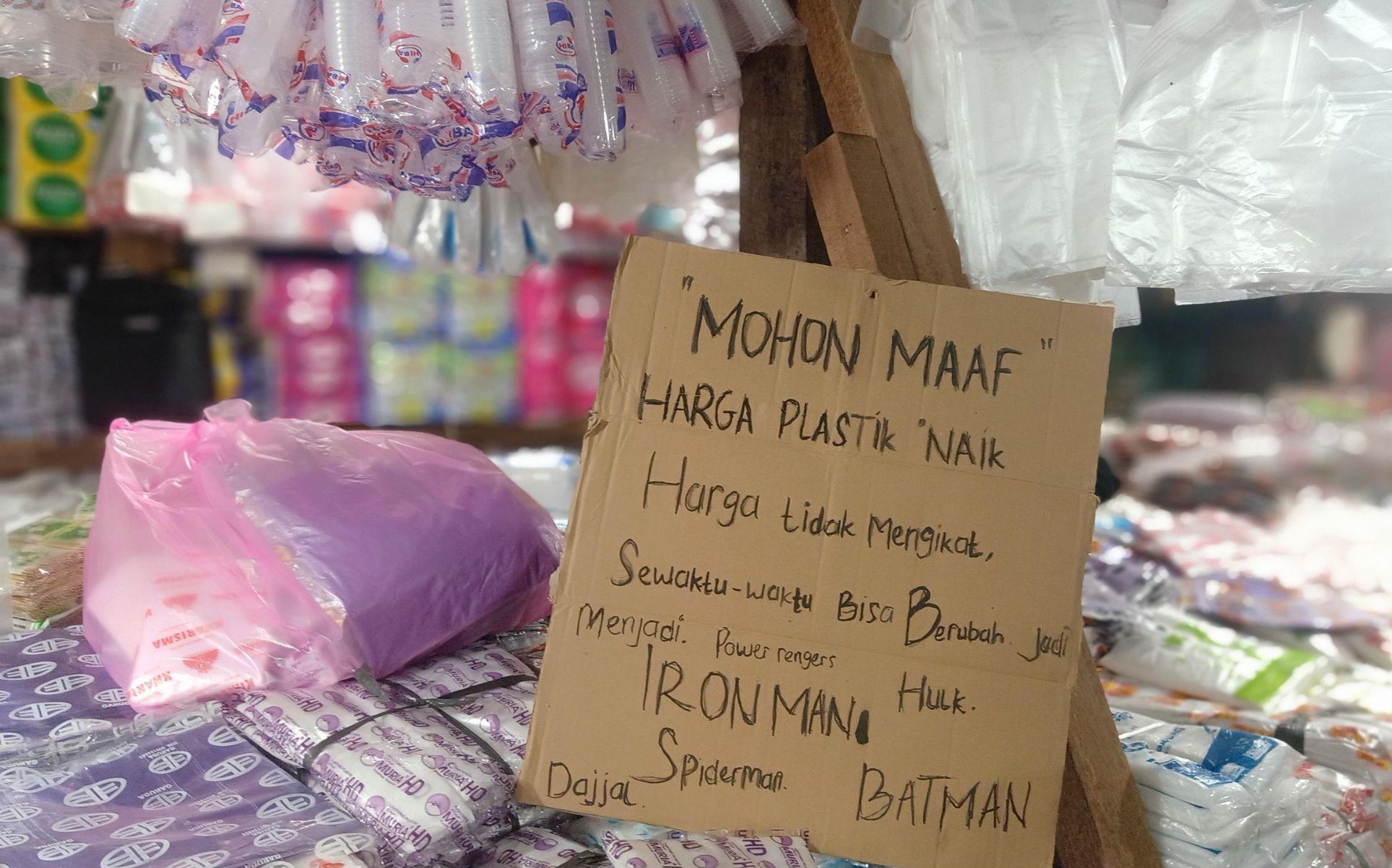 Harga Plastik Melonjak, Perlu Langkah Korektif pada UMKM
