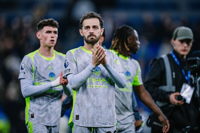 Manchester City Tertahan di Markas Everton