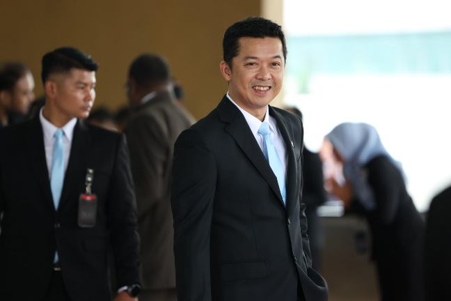 Taufik Hidayat & Big Data