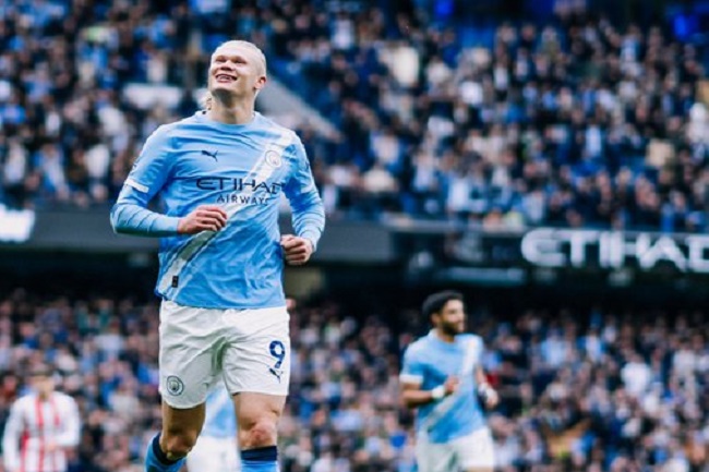 Manchester City Jaga Asa Juara, Hajar Brentford 3-0