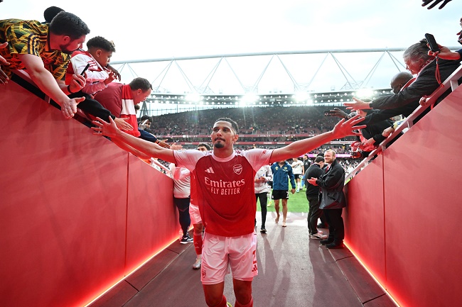 Arsenal Terus Menjauh dari Kejaran Manchester City