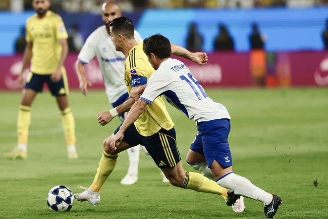 Ronaldo Gagal Berikan Gelar, Al-Nassr Keok dari Gamba Osaka di Final ACL 2