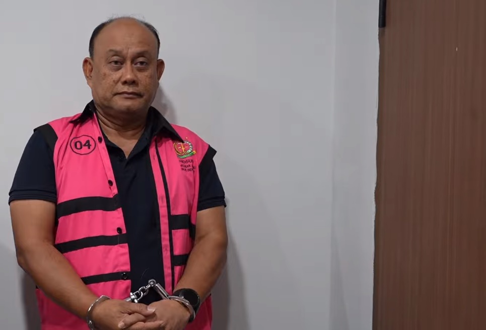 Dadan Cs Diduga Mark Up Pengadaan Motor Listrik BGN hingga Sepatu