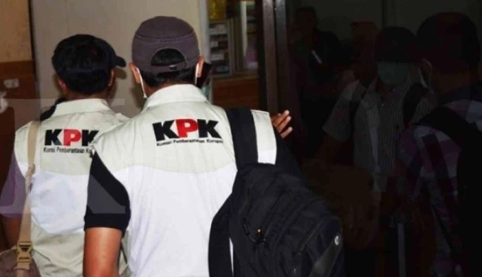 Usai Gelar OTT, KPK Cari Wamen Imipas Silmy Karim