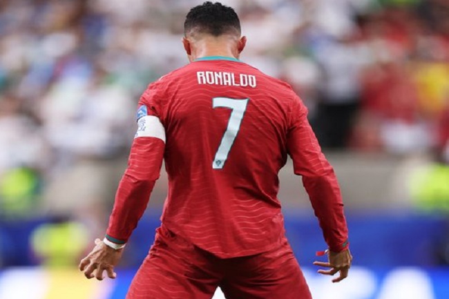 Rekor Ronaldo, Pemain Pertama yang Cetak Gol di 6 Piala Dunia