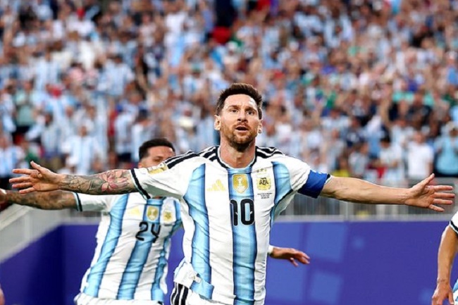 3 Gol Lionel Messi Bawa Argentina Gulung Aljazair
