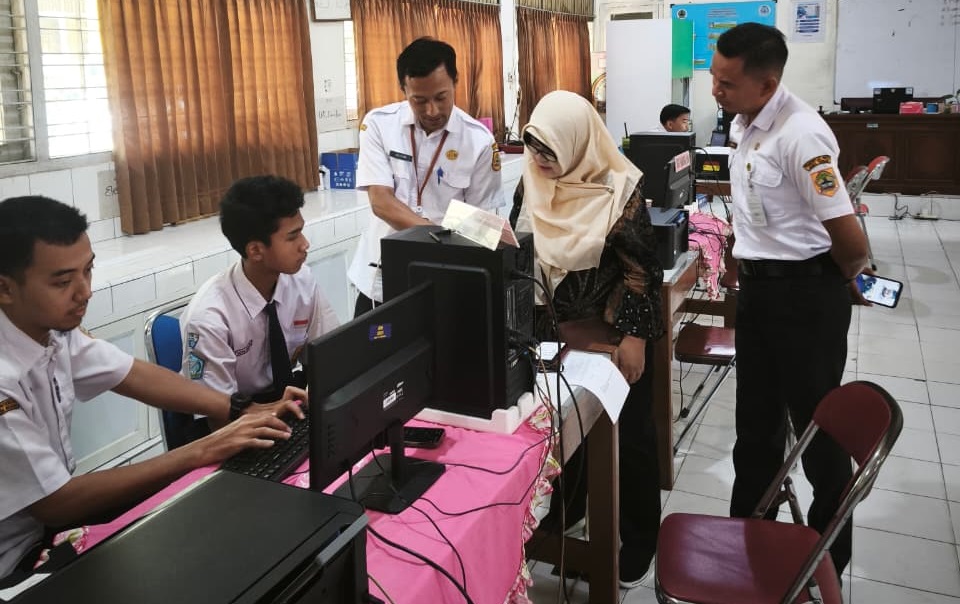 SMA N 12 Semarang Siapkan 9 Operator dan 2 Help Desk dalam SPMB 2026