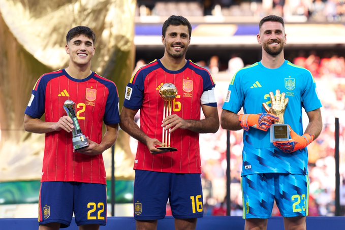 Rodri Terpilih Sebagai Pemain Terbaik