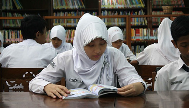 Literasi Digital Harus Diimbangi Budaya Baca Konvensional