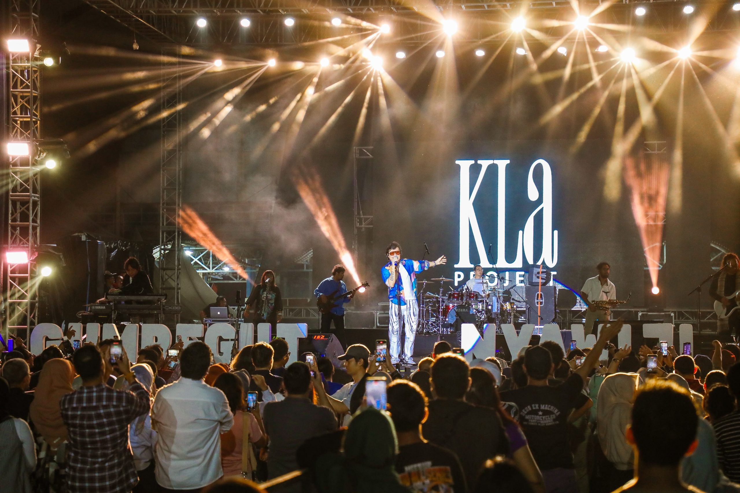 KLa Project Ramaikan Panggung Nostalgia “Harmony of Java”