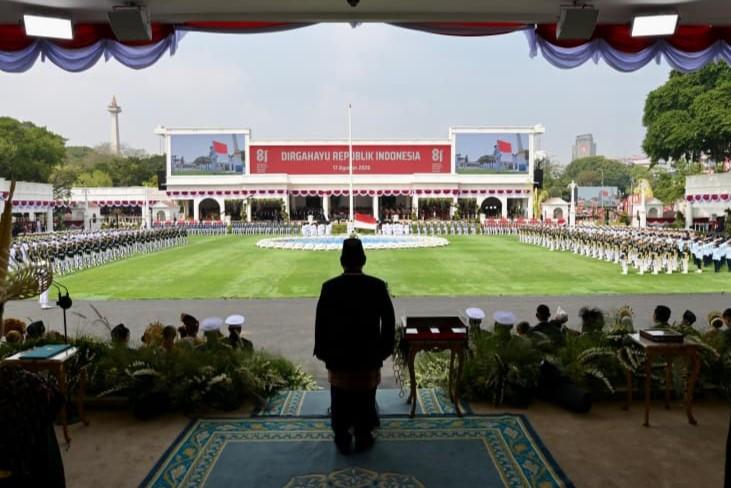 Khidmat dan Penuh Makna, Prabowo Pimpin Upacara Detik-detik Proklamasi 