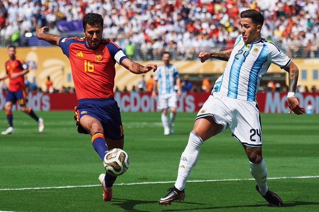 Negosiasi Rodri ke Barcelona Masih Alot