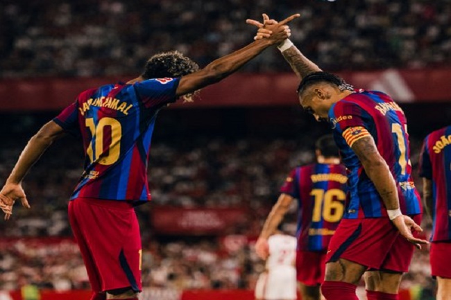 Trigol Raphinha Bawa Barcelona Masih Sempurna